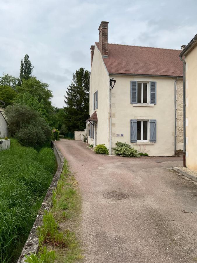 Villa Logis Du Faubourg à Val-de-Mercy Extérieur photo